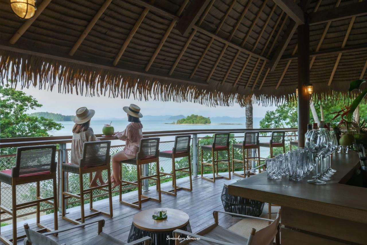 아일랜드 이스케이프 바이 부라사리  호텔 푸껫 외부 사진 View from the bar at the resort